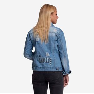NWT women’s Eagles denim jacket-size large